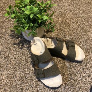 Birkenstock wool felt and shearling sandals womans size 6